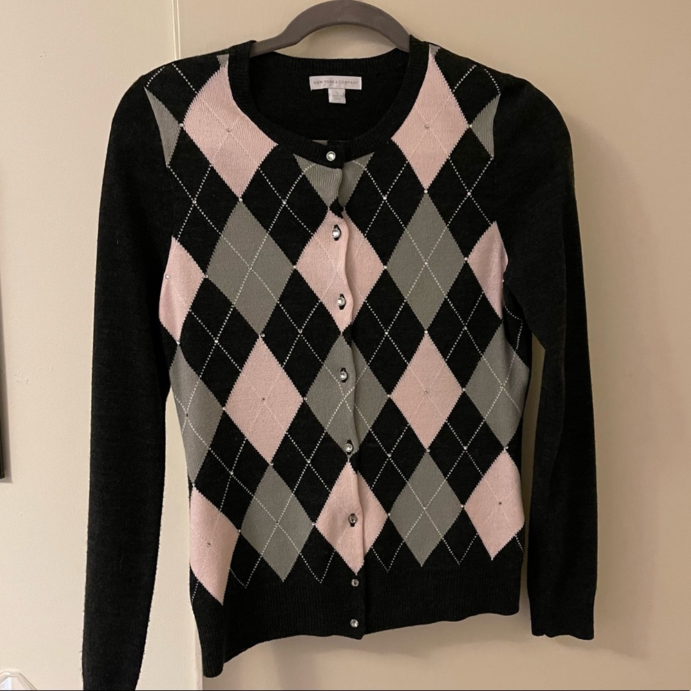 New York & Company Gray & Pink Plaid Cardigan